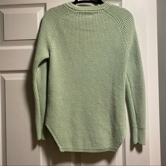 Mint green knit sweater - Picture 2 of 3